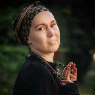 Анна Курбатова