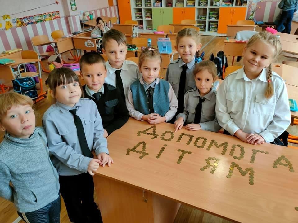 Черкаські школярі зібрали більше 40 тисяч гривень монетами по 25 копійок