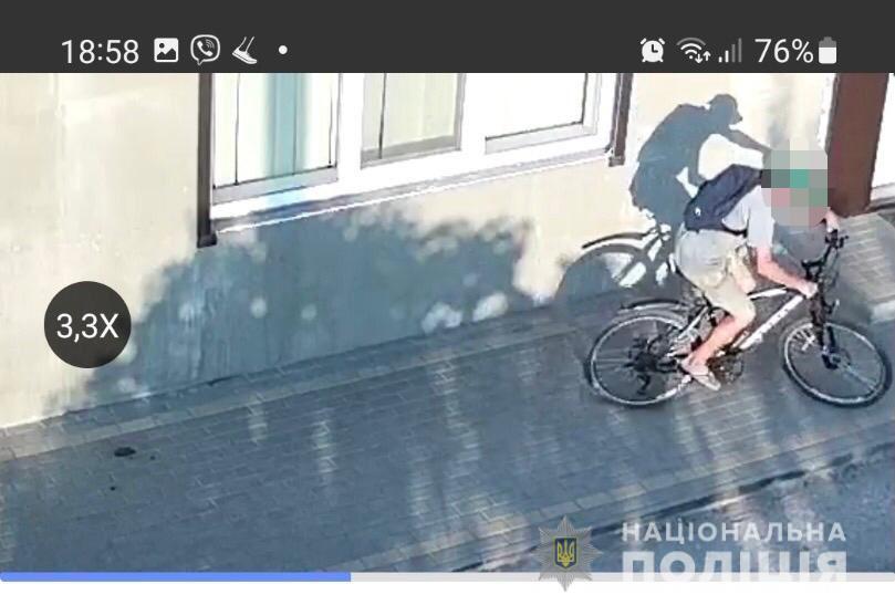 Крадій велосипеда