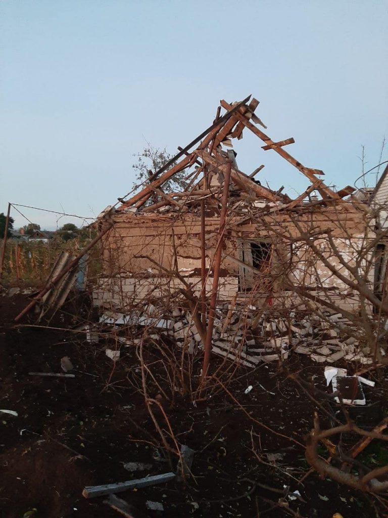Зруйнована хата на Черкащині