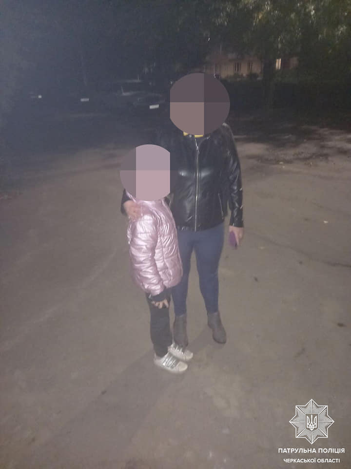 Патрульні розшукали дівчинку в Черкасах 