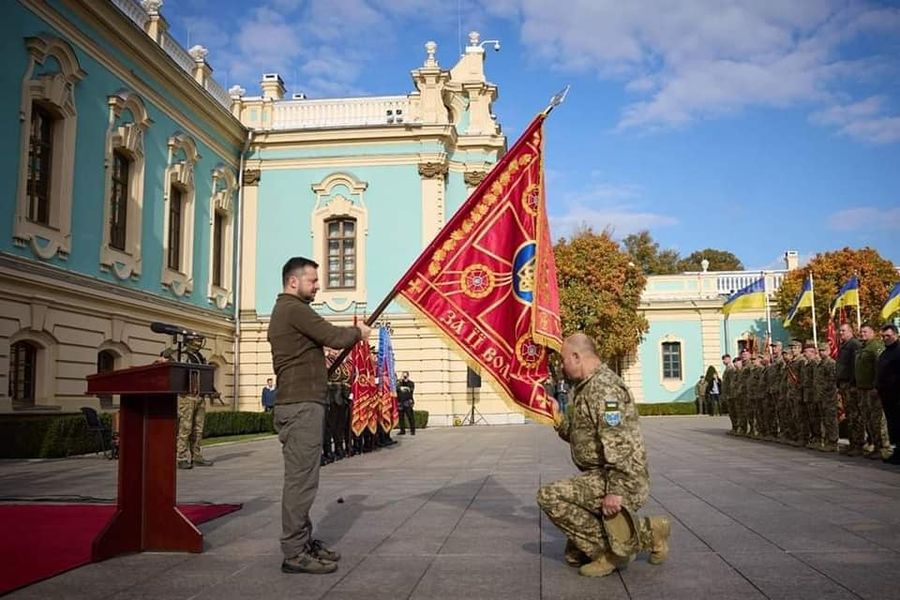 Вручення прапора черкаській теробороні 