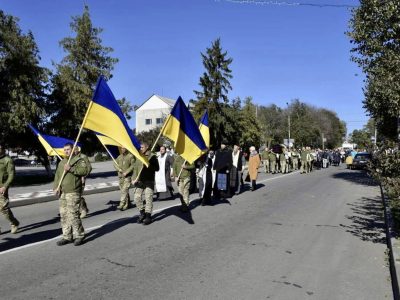 Прощання із загиблими воїнами