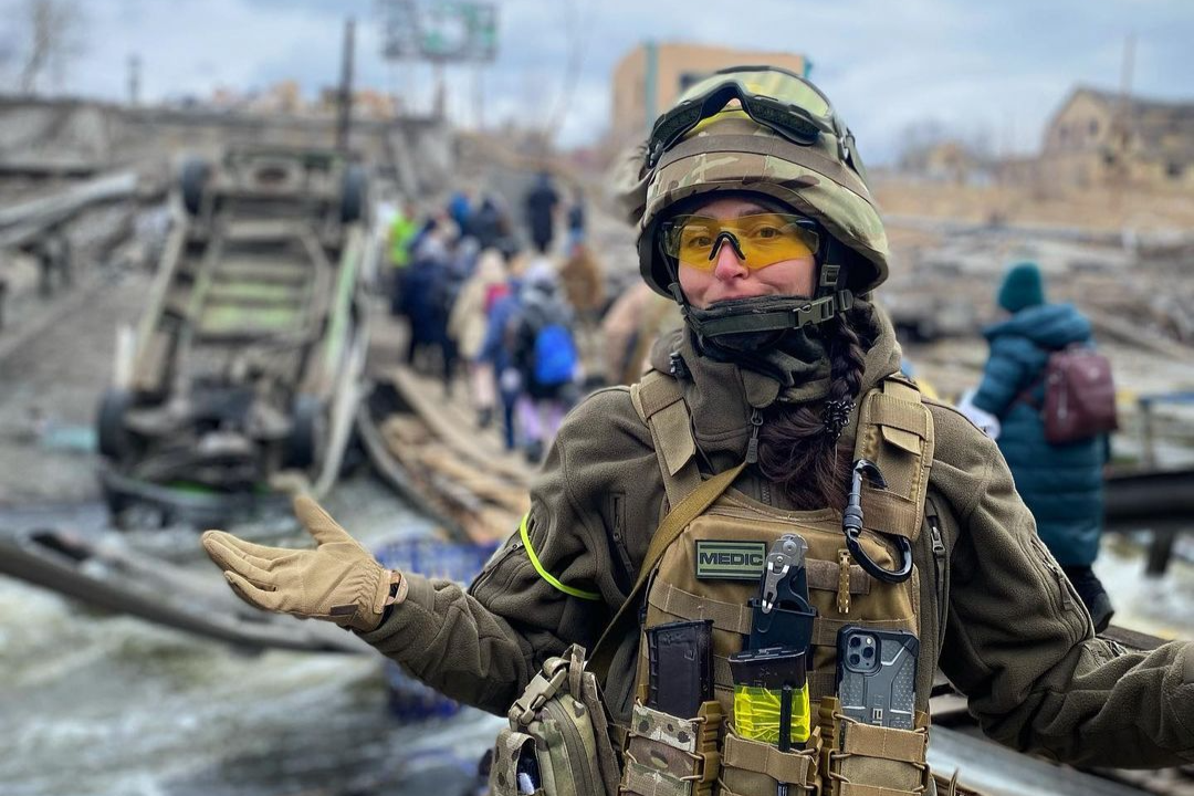 Вікторія Ткач у формі медика