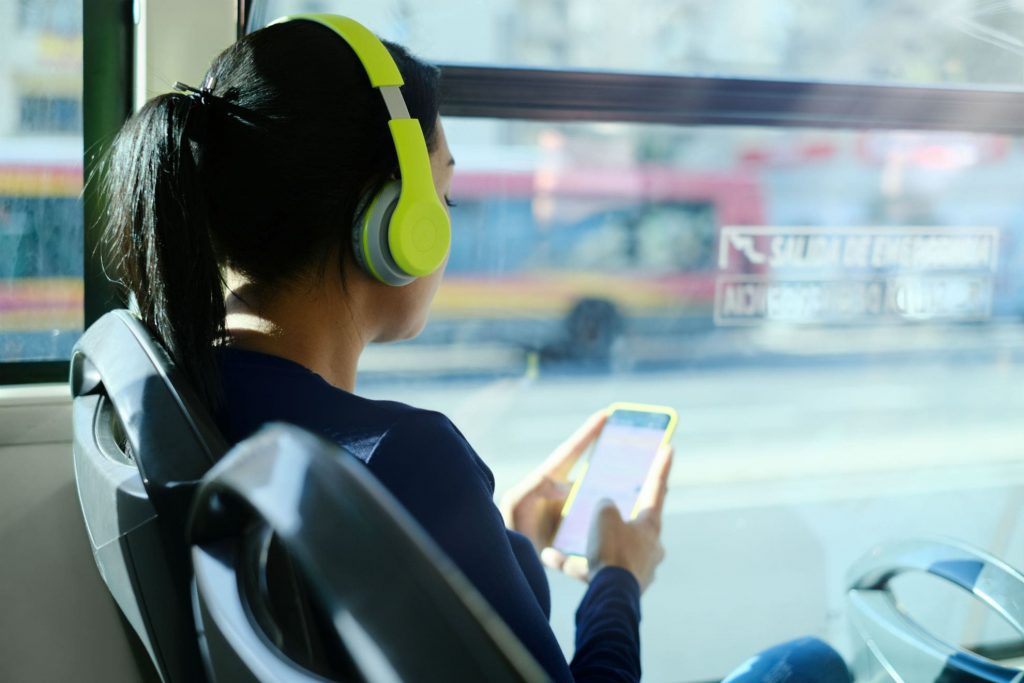 Музика в громадському транспорті