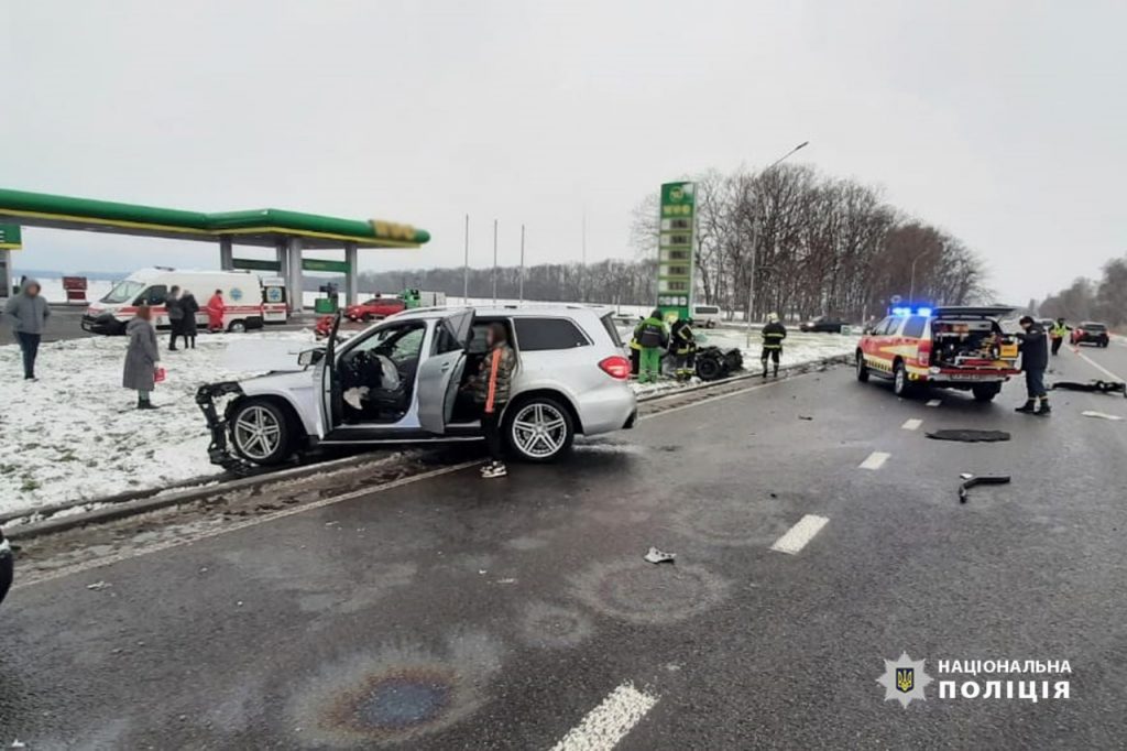 ДТП біля заправки на Золотоніщині 