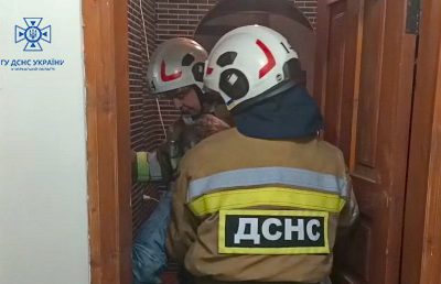 В Умані під час пожежі врятували жінку