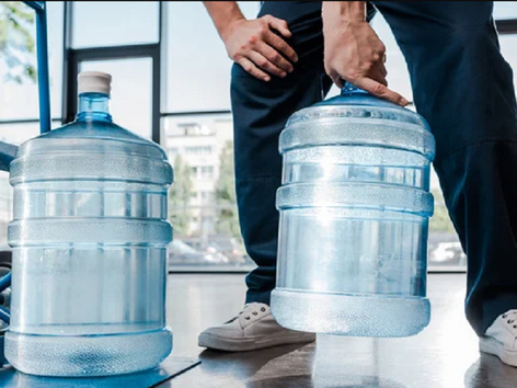 Бутиль з водою