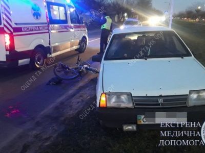 Збили велосипедиста по вулиці Пастерівській