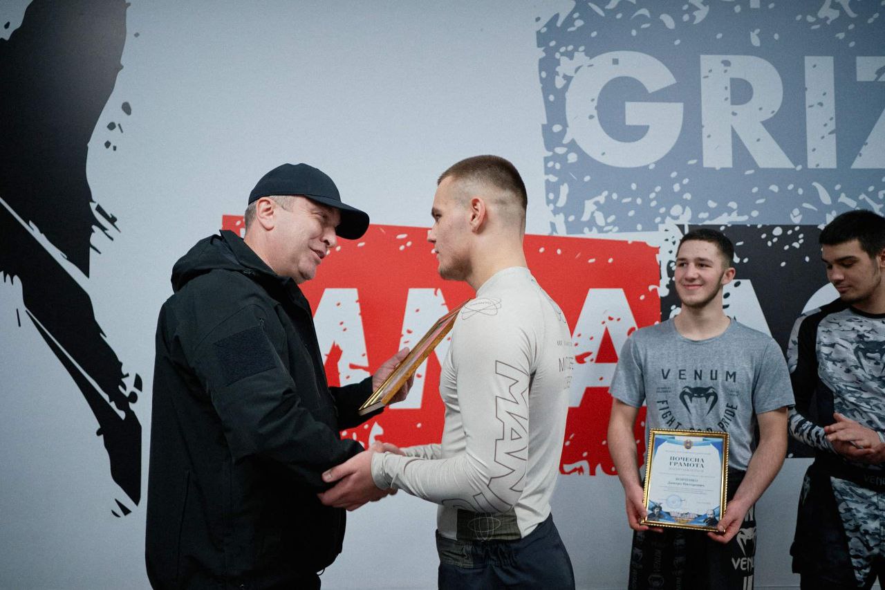 Табурець, спорт, GRIZZLY MMA