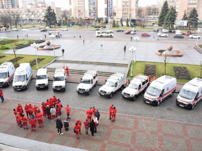 Медикам Черкащини передали нові автомобілі