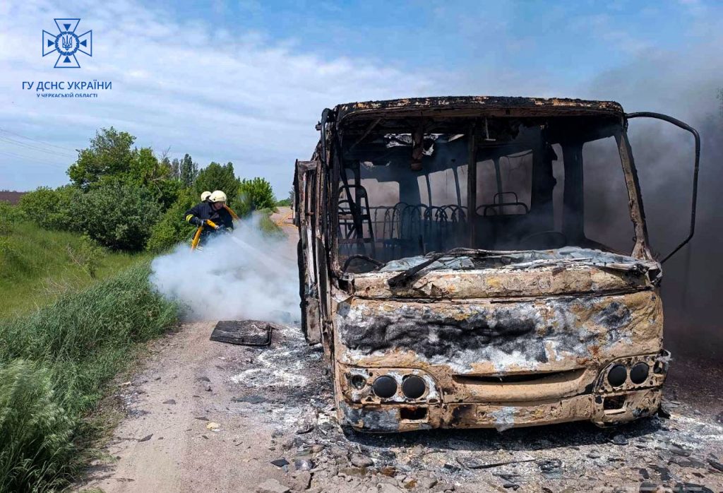 Згорів автобус