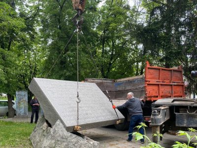 Демонтаж пам'ятника в Каневі