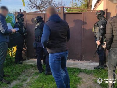 Чоловіки незаконно заволоділи підприємством