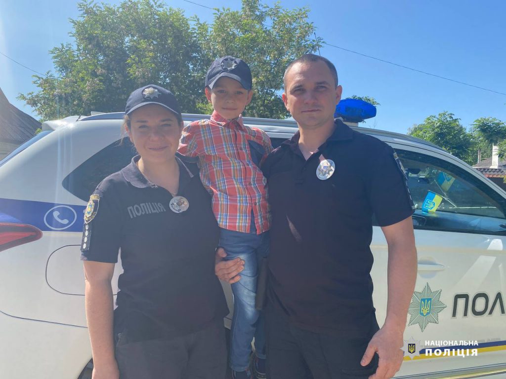 Поліцейські відвідали маленького переселенця