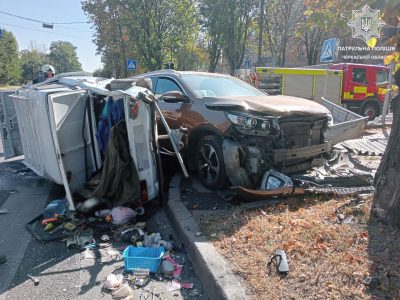 Аварія, де перекинувся автомобіль