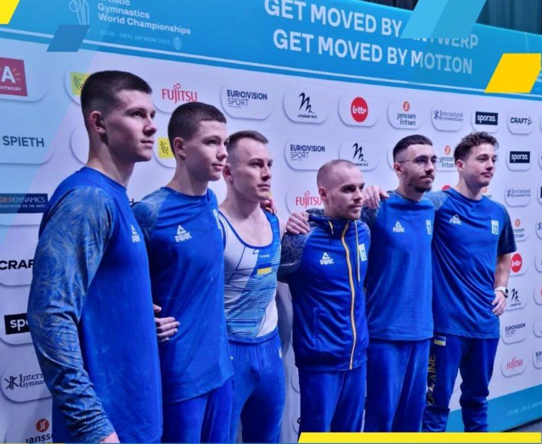 Українські гімнасти, серед яких є черкащани