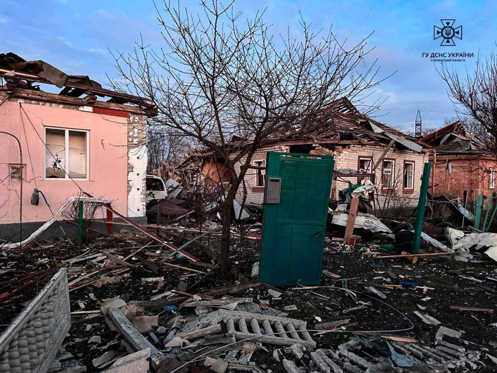 Пошкоджені будинки в Смілі