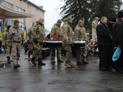 у Тальному вшанували загиблого