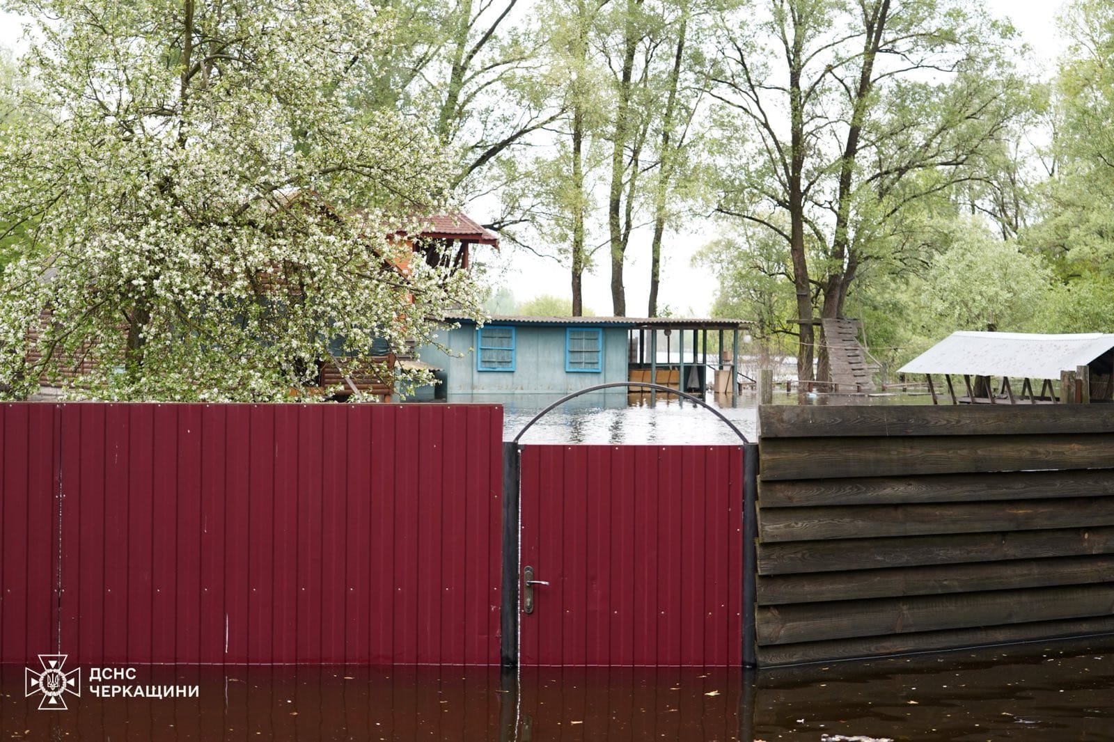 затоплені ворота на Черкащині