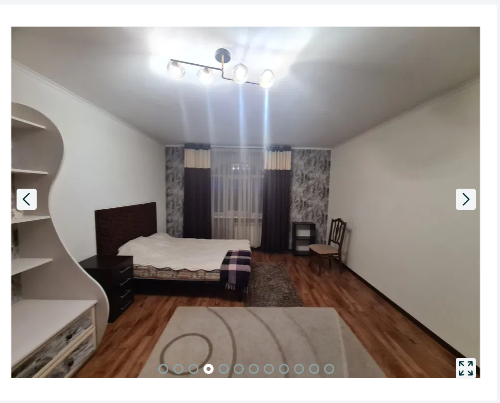 спальня трикімнатної квартири в центральному районі Черкас
