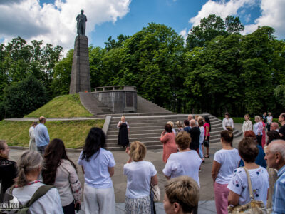люди відзначили 85-річчя відкриття пам'ятника Шевченку