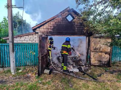 У Черкаському районі горів автомобіль