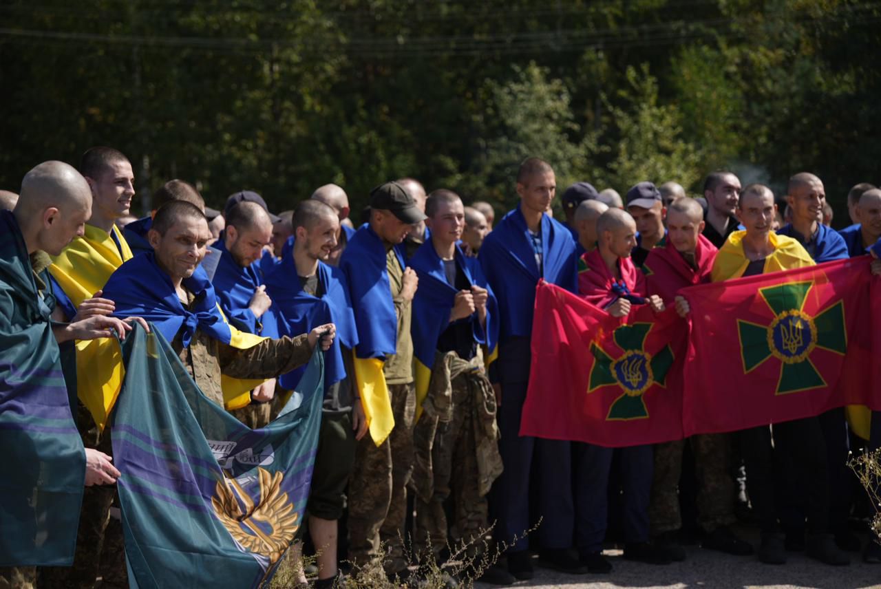 повернення захисників із полону на День Незалежності