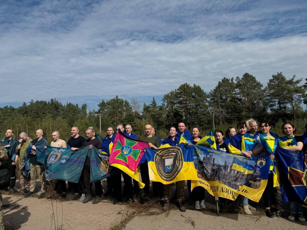 Повернуті з полону українці