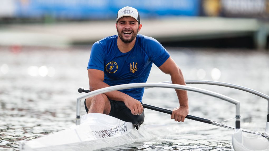 Владислав Єпіфанов - отримав для України перше "золото" у веслуванні на Паралімпіаді-2024