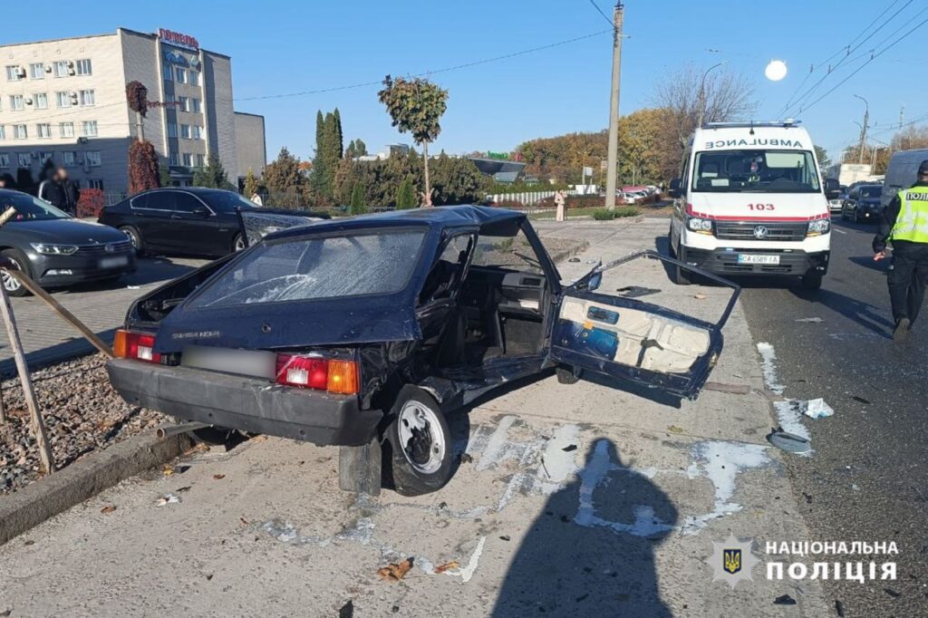 ЗАЗ аварія по Смілянській у Черкасах