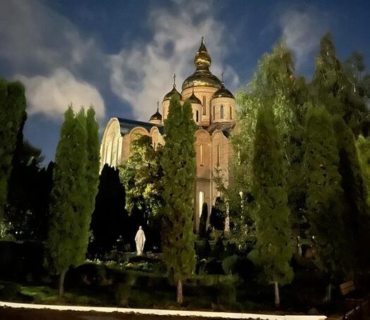 Свято-Михайлівський храм Черкаси