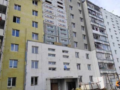 відбудова багатоповерхівки в Умані