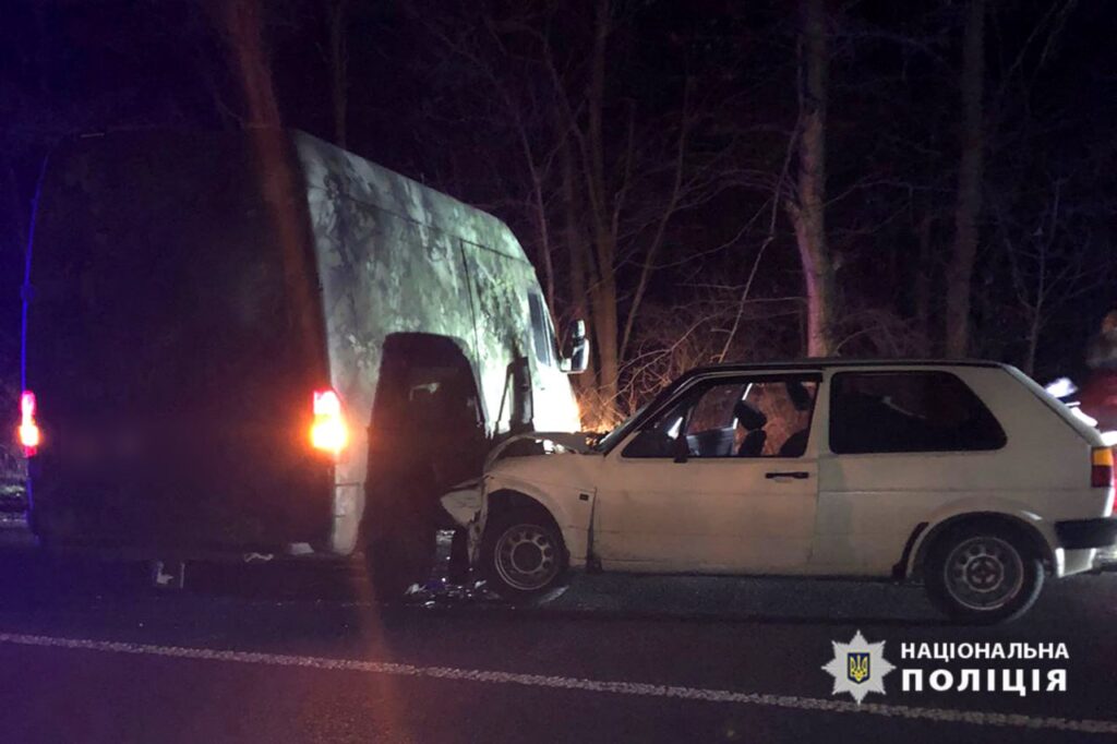 Дві автівки зіштовхнулися у Смілі