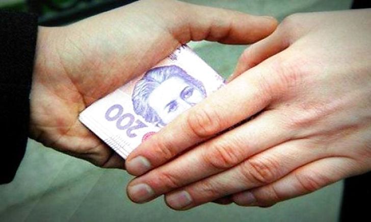 Черкащанин видавав себе за ТЦК і за гроші обіцяв допомогти ухилитися від служби