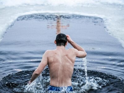 Купання на Водохреще