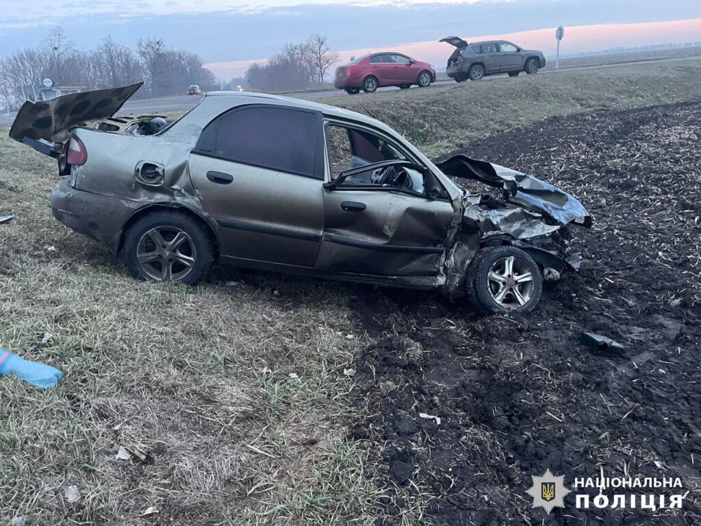 Ланос після ДТП біля Мельників 