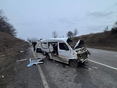 Побите авто після ДТП біля Сміли