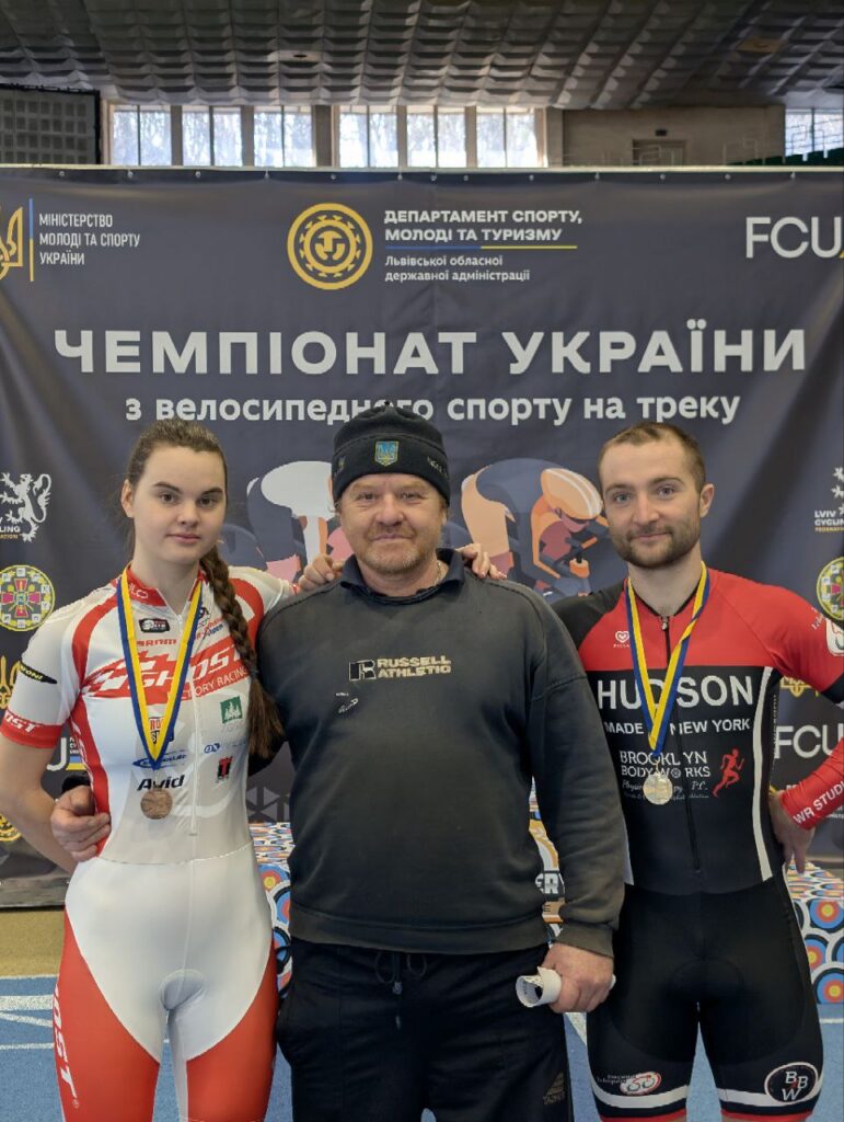 Спортсмени