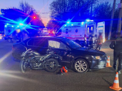 Розбиті машини 3 квітня