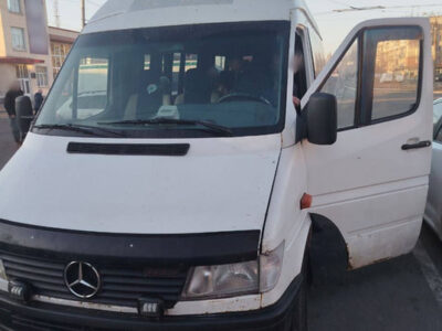 У Черкасах водій возив пасажирів між областями нелегально