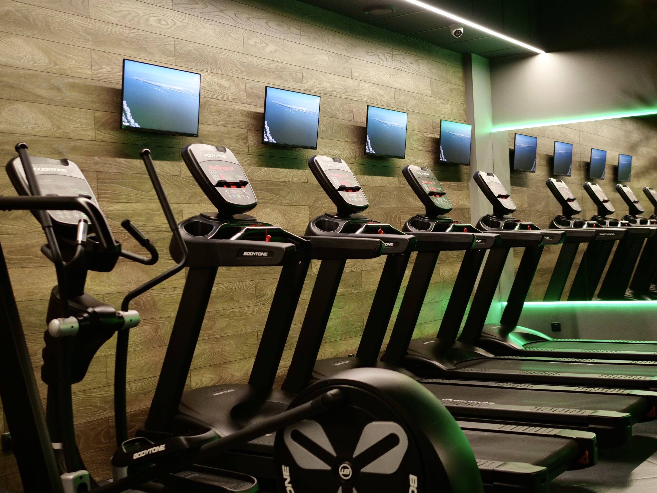 Спортивний зал