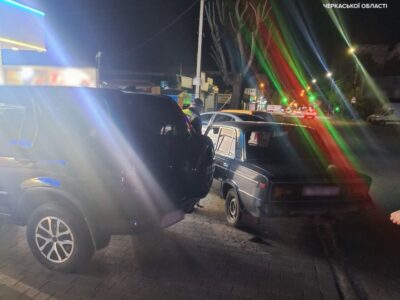 місце ДТП за участі 4 авто