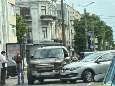 дтп два авто 27 травня