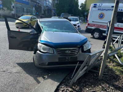 машина після ДТП 12 травня