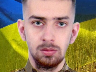 Військовий з Азову