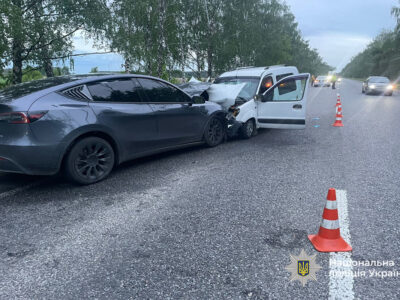 два авто зіткнулися 16 травня