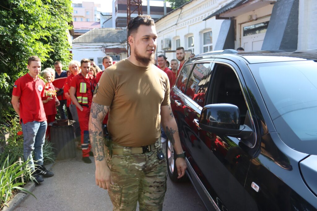 передають авто