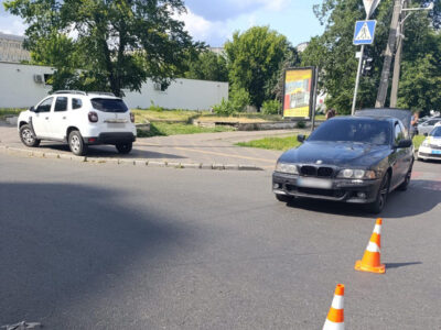 автомобіль збив чоловіка 12 червня