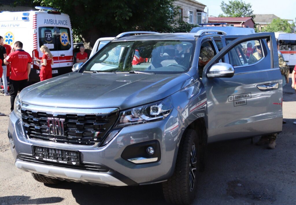 пікап для військових